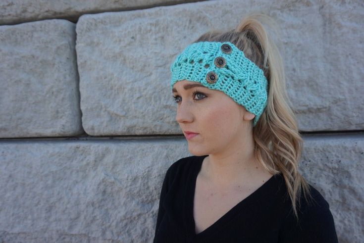 Twisted and adorable. This headband keeps your ears warms and brings in the compliments at the same time. Casual One Size Headband For Fall, Casual Winter Headwrap One Size, Cute Adjustable Headband Style Headwrap, Casual Winter Headwrap One Size Fits Most, Cute Adjustable Headwrap Styled As A Headband, Cute Adjustable Headband, Trendy Winter Headband One Size Fits Most, Adjustable Casual Headband For Fall, Casual Style Matching Headband Hair Accessories