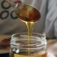 Dijon honey vinig. **added some lime juice Honey Dijon Dressing, Bug Bites Remedies, Honey Uses, Honey Dijon, Pineapple Smoothie, Mosquito Bite, Bug Bites, Natural Cough Remedies, Cough Remedies