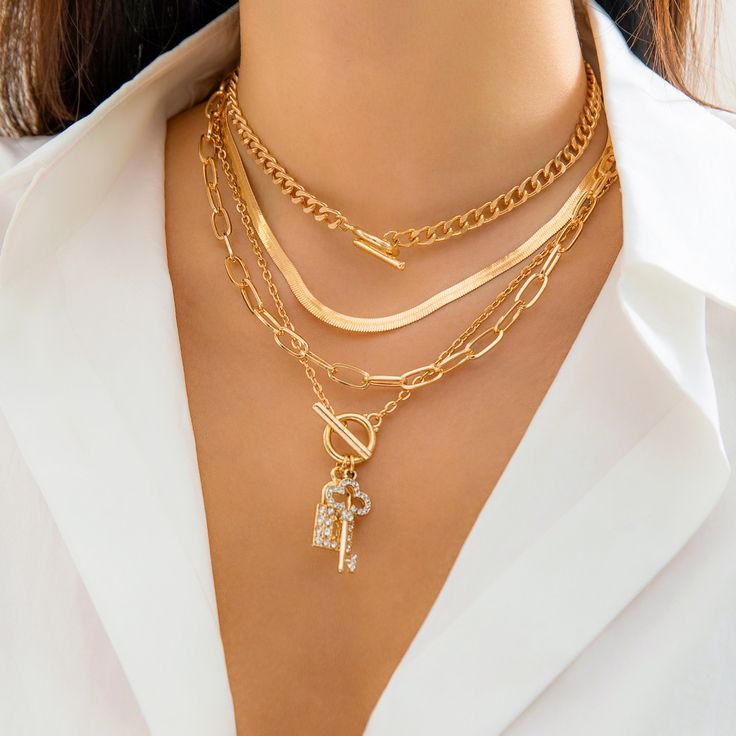 Sku CY-!124602 Material Alloy, Resin Feature Geometric Orb Occasion Vintage, Punk Type Necklaces Accessories Color Golden, White Key Necklace Vintage, Bones Bracelet, Rhinestone Fashion, Chunky Chain Necklaces, Golden Necklace, Necklace Sets, Women Necklace, Neck Chain, Key Necklace