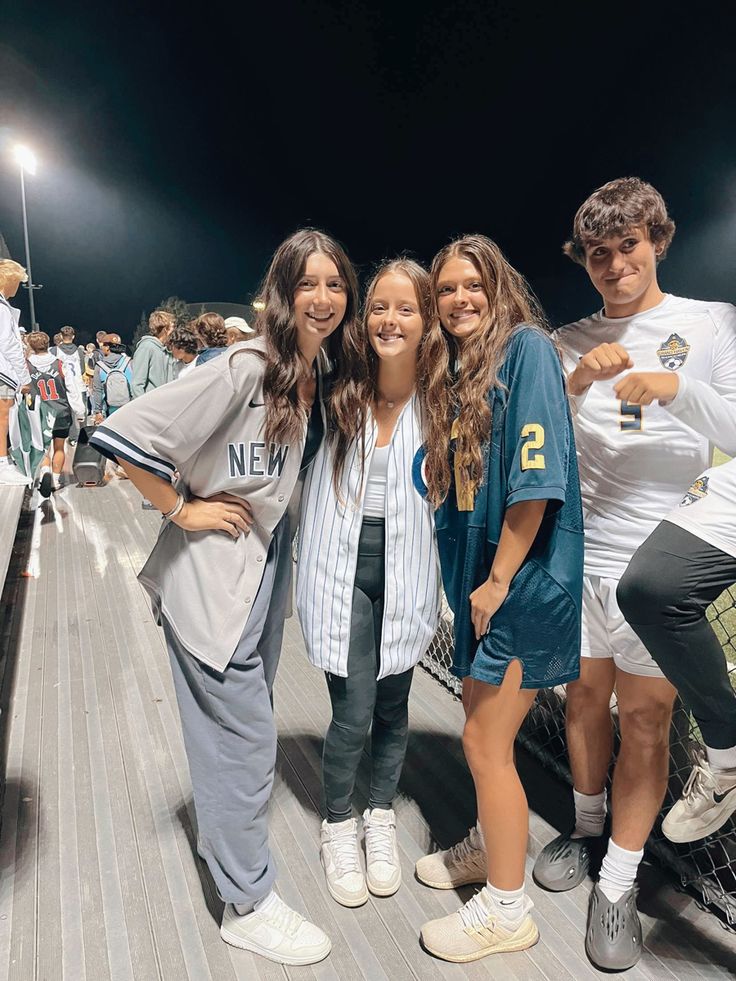 Soccer game / football game / student section / jersey theme Jersey Football Theme, Jersey Theme Football Game, Football Game Student Section, Student Section, Gameday Fits, Basketball Theme, Football Game Outfit, Football Themes, Soccer Game