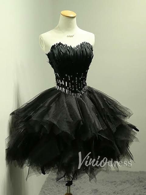 Black Short Prom Dresses, Short Prom Dresses For Teens, Feather Cocktail Dress, Black Prom Dress Short, Swan Dress, Black Ball Gown, Short Prom Dresses, White Evening Dress, Prom Dresses For Teens