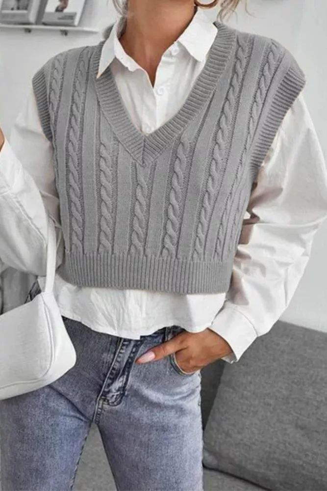 Autumn Ladies V Neck Sweater Vest Women Sleeveless Plaid Knitted Crop Sweaters Casual Female Sweater Sweater Vest Outfit, Outfit Pink, Sweater Outfit, Latest Fashion Design, Elegante Casual, Cable Sweater, Women Sweater, Vest Outfits, Women Sleeve