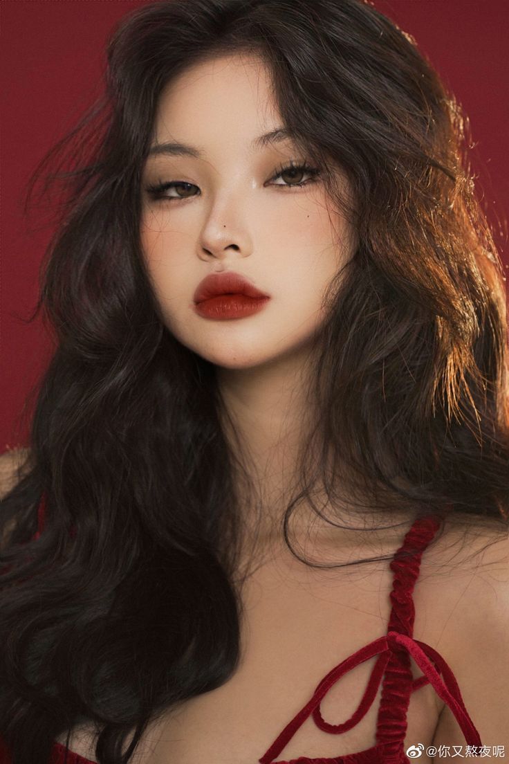 Red Lipstick Makeup Looks, Red Makeup Looks, Red Lips Makeup Look, Asian Makeup Looks, Red Lipstick Makeup, Bold Makeup Looks, Red Lip Makeup, Ulzzang Makeup, Ethereal Makeup