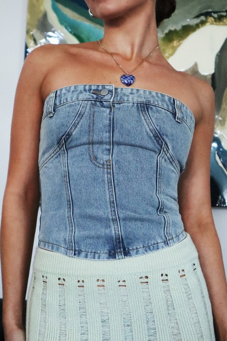 Rock your timeless style with this Meant To Be Denim Top! This washed denim bustier is a wardrobe must-have, with its on-trend zipper on the back adding just the right amount of edge. Show the world you were Meant To Be in this fab top! Denim Bustier, Denim Corset Top, Denim Corset, Recycle Jeans, Frayed Denim, Minimal Outfit, Denim Accessories, Hottest Fashion Trends, Bustier Top