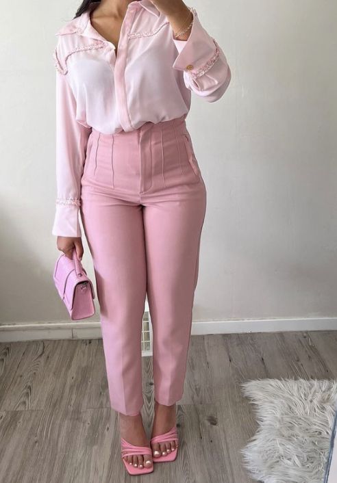 Cute Professional Outfits, Business Clothing, Corporate Baddie, Girl Energy, Fashionable Work Outfit, Cute Work Outfits, Church Outfit, Professional Outfits Women, Winter Work