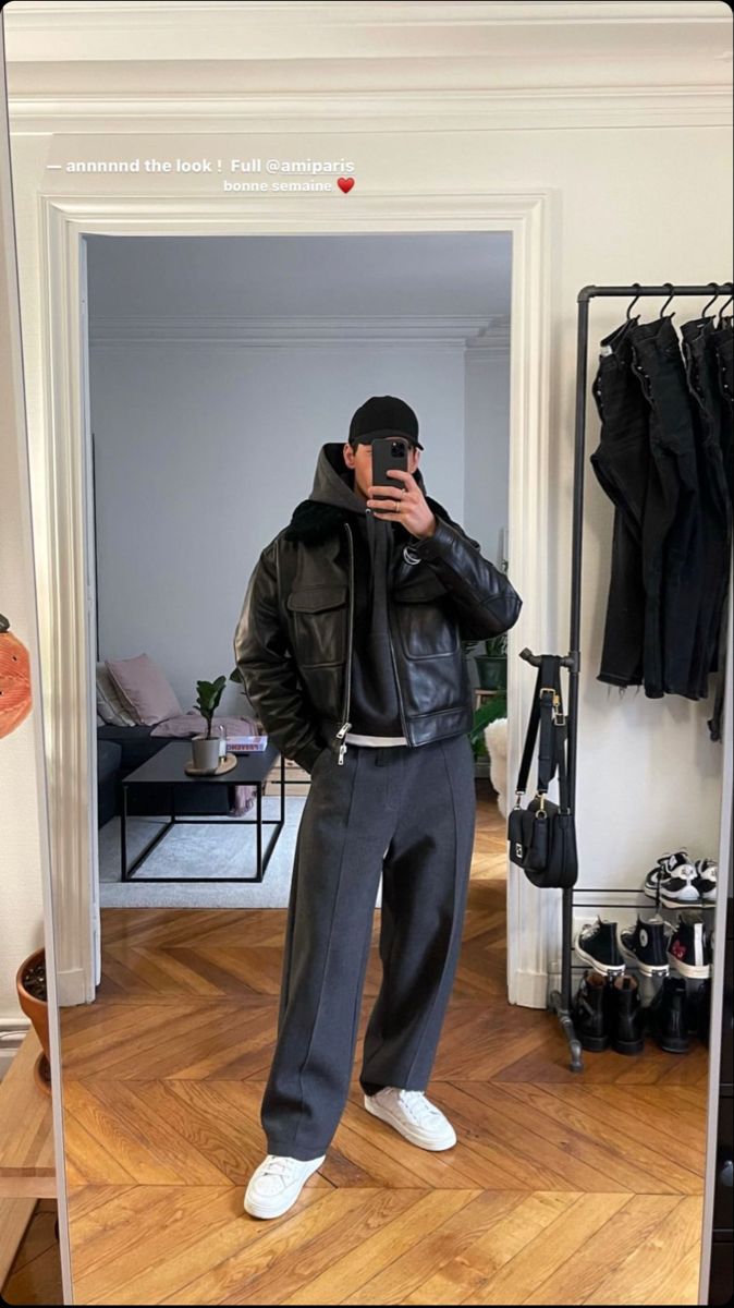 Black Leather Jacket Outfit, Leather Jacket Outfit Men, Leather Jacket For Men, Boyfriend Outfit, Street Style Outfits Men, Street Fashion Men Streetwear, Leather Jacket Style, Fall Outfits Men, Mens Outfit Inspiration