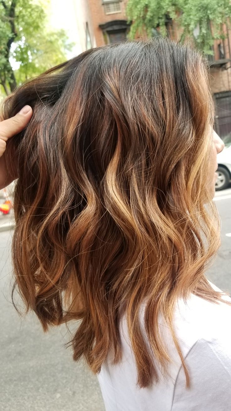 Copper Brunette Highlights, Golden Copper Balayage, Brown Copper Balayage, Copper Brown Hair, Auburn Balayage, Warm Brown Hair, Brown Ombre Hair, Gorgeous Hair Color, Hair Color Auburn