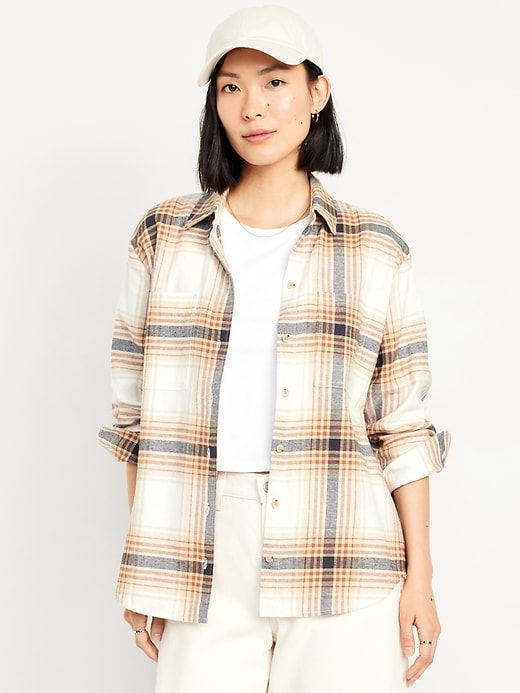 Plaid Flannel Shirt Women, Flannel Old Navy, Long Sleeve Flannel Shirt With Snap Buttons For Fall, Fall Shirt With Shirttail Hem For Everyday, Fall Long Sleeve Shirt With Buttoned Pockets, Everyday Fall Shirt With Shirttail Hem, Everyday Shirt With Shirttail Hem For Fall, Relaxed Fit Long Sleeve Flannel Shirt For Fall, Fall Shirt With Roll-up Sleeves And Spread Collar