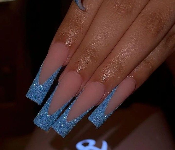 Blue Nails Square Long, Light Blue Square Acrylic Nails, Light Blue Glitter Nails, Acrylic Nails Ideas Almond, Blue Nail Inspo Acrylic, Nails Stiletto Short, Royal Blue And Silver Nails, Blue Acrylic Nails Ideas, Sparkly Blue Nails