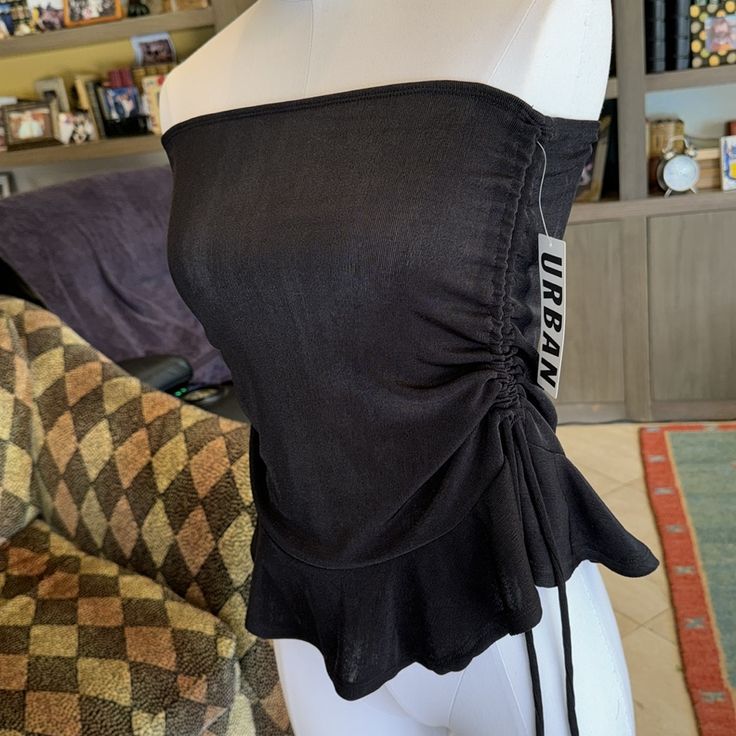 Black Top Can Also Become A Skirt- Super Cute And Versatile Urban Outfitters Tops, Black Top, Strapless Top, Urban Outfitters, Super Cute, Womens Tops, Skirt, Women Shopping, Black