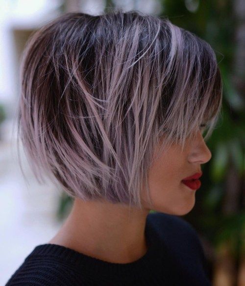 Brown Bob With Pastel Purple Balayage Κούρεμα Bob, Short Bobs With Bangs, Short Choppy Haircuts, Choppy Haircuts, Bob Hairstyles With Bangs, Bob Haircut With Bangs, Effortless Beauty, Bob Hairstyles For Fine Hair, Best Short Haircuts