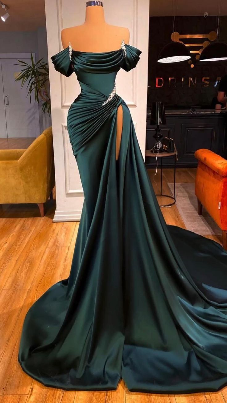 Fashion Green Evening Dress Green Evening Dress Long, Evening Dress Long, Green Evening Dress, Green Mermaid, Prom Dress Inspiration, Long Prom Dresses, فستان سهرة, Dresses Elegant, Glam Dresses