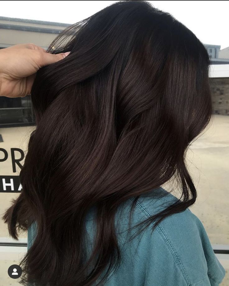 Dark Brunette Balayage Hair, Long Dark Brown Hair, Brown Hair Inspiration, Dark Brunette Hair, Brown Hair Looks, Brown Hair Inspo, Brunette Balayage, Brunette Hair With Highlights, Brunette Balayage Hair