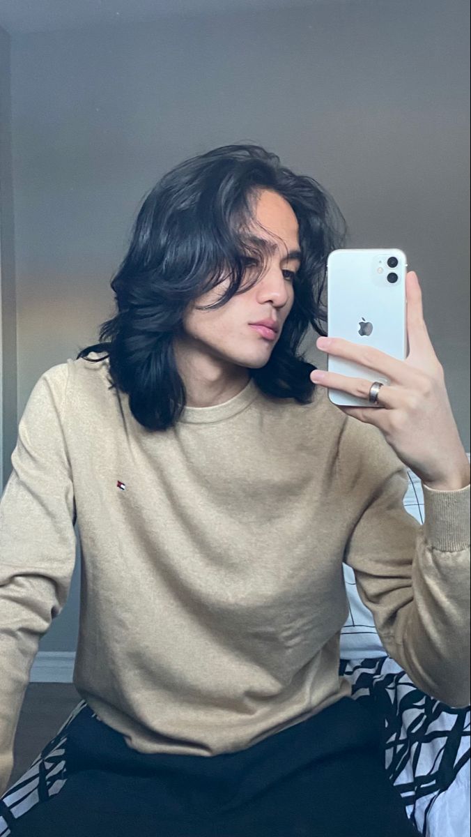 Haircuts For Men With Wavy Hair Long, Shoulder Length Hair Men Curly, Mens Wolf Cut Straight Hair, Shoulder Length Hair Men Wavy, Male Shoulder Length Hair, Men’s Long Hair Undercut, Long Wolf Cut Men, Wavy Hair Men Long, Masculine Wolfcut