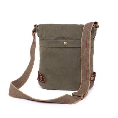 The Oak Hill Crossbody Bag merges rugged outdoor style with modern aesthetics, handcrafted from high-quality cotton canvas and genuine leather. This durable yet elegant bag features 100% recycled nickel-free hardware and eco-friendly vegetable-based dyes, reflecting a commitment to sustainability. It offers practical design with adjustable straps, secure closures, and multiple pockets for easy organization. | TSD Brand Oak Hill Crossbody, Green Oak Hill, Elegant Bags, Practical Design, Easy Organization, Outdoor Style, Modern Aesthetics, Cotton Canvas, Sustainability, Crossbody Bag