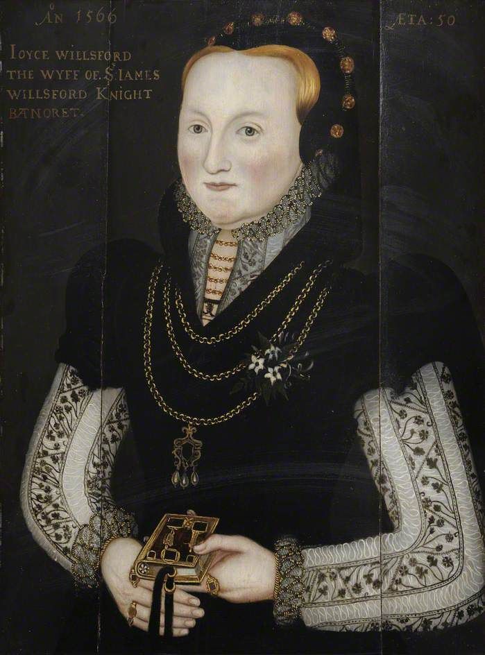 an old painting of a woman in black and white with gold jewelry on her neck