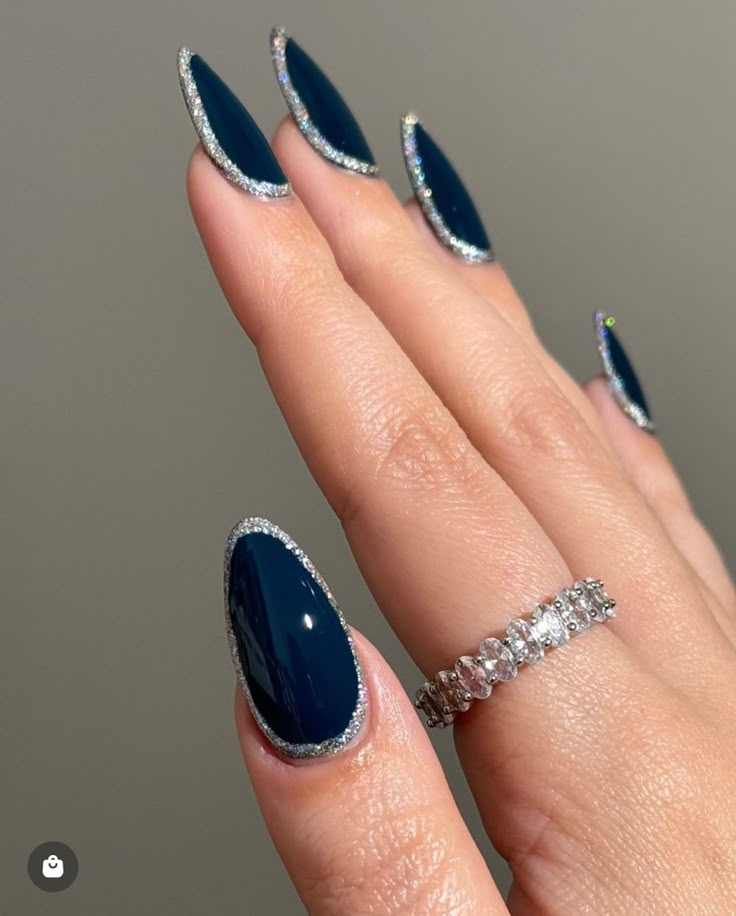 Navy And Silver Nails, Lights Lacquer, Blue And Silver Nails, Dark Blue Nails, Navy Nails, Navy Blue Nails, Nagel Tips, Blue Nail, Thanksgiving Nails