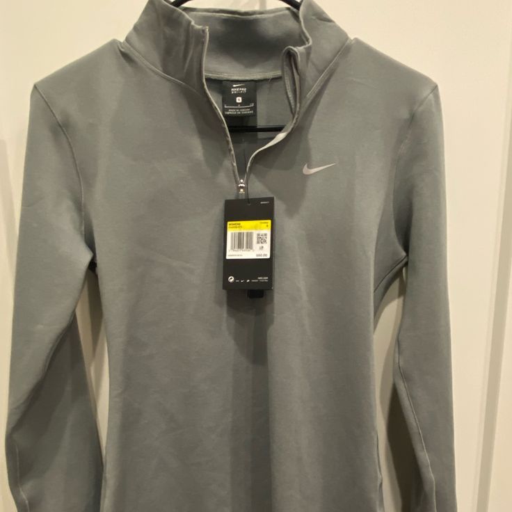 Nwt Dri Fit Quarter Zip Long Sleeve Size: Small Color: Gray Nike Quarter Zips, Quarter Zip Nike Pullover, Nike Zip Top, Quarter Zip Sweatshirt Nike, Grey Nike Sweatshirt Women, Green Nike Quarter Zip, Affordable Navy Nike Tops, Nike Sweatshirts Hoodie, Nike Half Zip