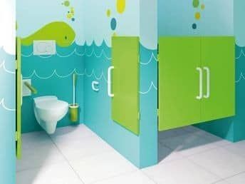 the bathroom is decorated in blue and green