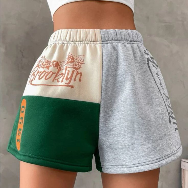 Super Cute And Stylish Ships In 5-10 Business Days Shorts Aestethic, Style Sweatshorts, Color Block Shorts, Ropa Upcycling, Colorful Shorts, Cool Shorts, Graphic Shorts, Shein Shorts, Women Bottoms