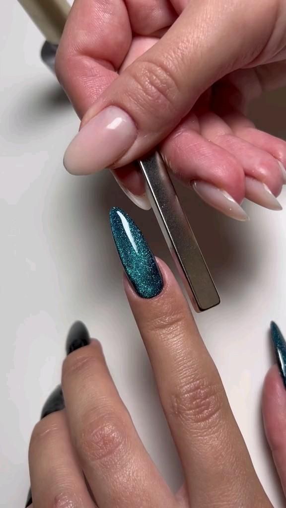 Cat Eye Gel Magnetic Nails Tutorial 💎💎💎 -  #Cat #Eye #Gel #Magnetic #Nails #Tutorial Diy Nails Tutorial, Nails Cat Eye, Cat Eye Nail, Cat Eye Nails Polish, Eye Nail Art, Nails Tutorial, Cat Eye Gel Polish, Nail Designs Tutorial, Eye Nails