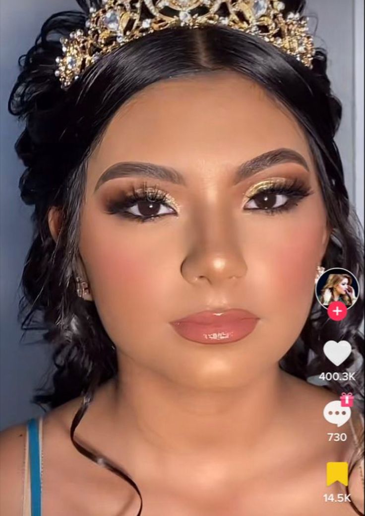 Quince Make Up Emerald Green, Gold Makeup Looks Quinceanera, Hair And Makeup For Quince, Subtle Quince Makeup, Quince Makeup Looks For Red Dress, Full Face Makeup Quinceanera, Quince Gold Makeup Looks, Quinceanera Make Up Natural, Natural Glam Quince Makeup