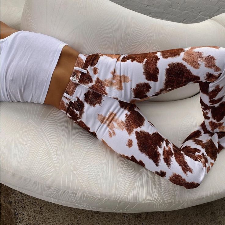 Nwt. Very Comfortable Fit. Trendy White Bottoms For Fall, White Fitted Bottoms For Fall, Cow Print Pants, Bootcut Pants, Print Pants, Printed Jeans, Baby Boots, Black Women Fashion, Fall Fashion Outfits