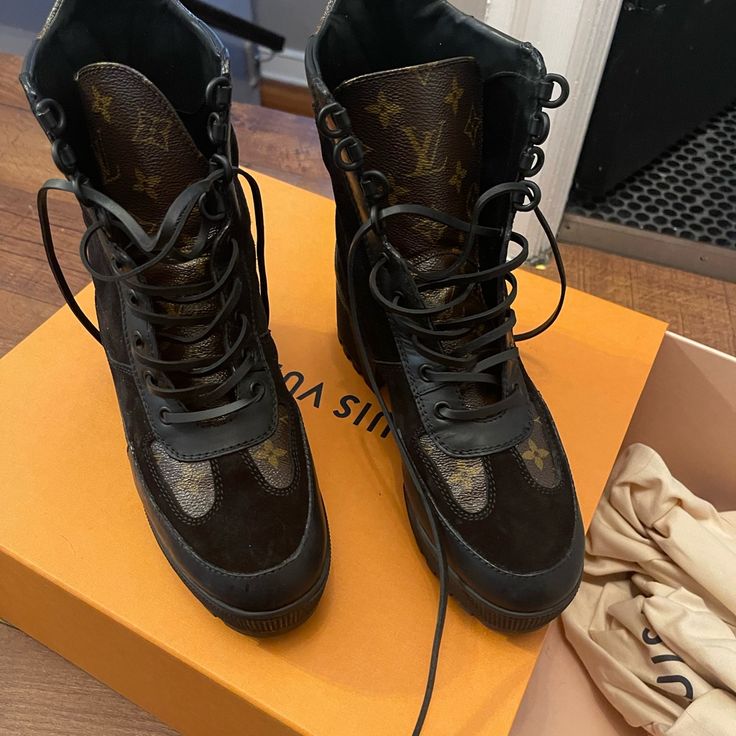 Brand New Wore Once, A Little To Tight For My Feet. Louis Vuitton Desert Boots, Laureate Platform Desert Boot, Lv Boots, Desert Boot, Louis Vuitton Boots, Louis Vuitton Shoes, Desert Boots, Soft Suede, Authentic Louis Vuitton