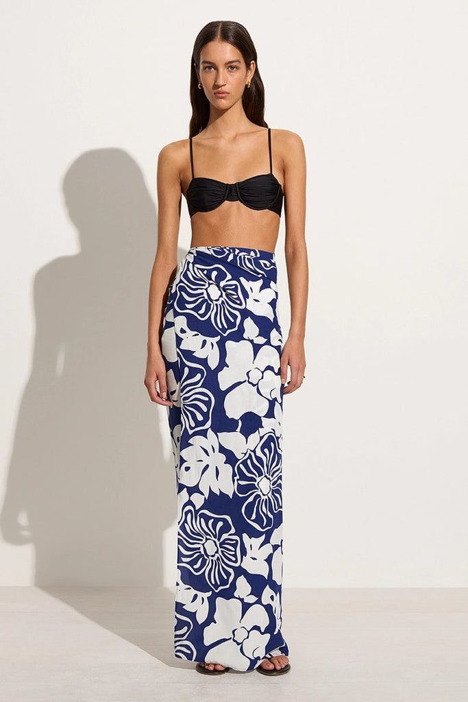 Flavia Pareo Mica Floral Navy - Faithfull the Brand White Floral Print Swimwear For Beach Cover-up, Floral Print Swimwear For Summer Outings, Printed Swimwear For Summer Day Out, Floral Print Beachwear Swimwear For Day Out, Floral Print Swimwear For Beach Day Out, Floral Print Swimwear For Summer Outings In Spring, Floral Print Swimwear For Day Out On Vacation, Floral Print Swimwear For Vacation Day Out, Hawaiian Printed Sarong For Poolside