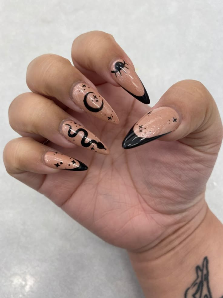 Witchy Almond Shaped Nails, Punk And Black Nails, Black And White Nails Snake, Crescent Moon On Nails, Snake Art Nails, Stilleto Nails Witchy, Neutral Witchy Nails, Snake And Moon Nails, French Tip Moon Nails