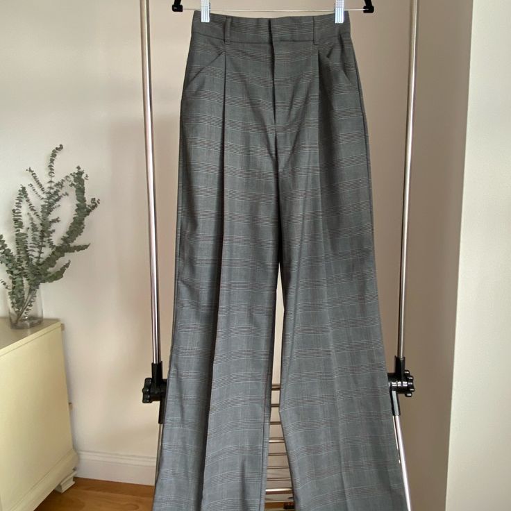 Women Checkered Pants With Pockets Tailored Trousers From Zara, Zara Wide Leg Pants For Office, Zara Tailored Straight Leg Pants, Zara Wide Leg Workwear Bottoms, Zara Wide Leg Bottoms For Workwear, Zara Wide Leg Pants With Welt Pockets, Zara Trousers With Welt Pockets, Trendy Tailored Wide Leg Bottoms, Zara High-waisted Wide Leg Office Pants