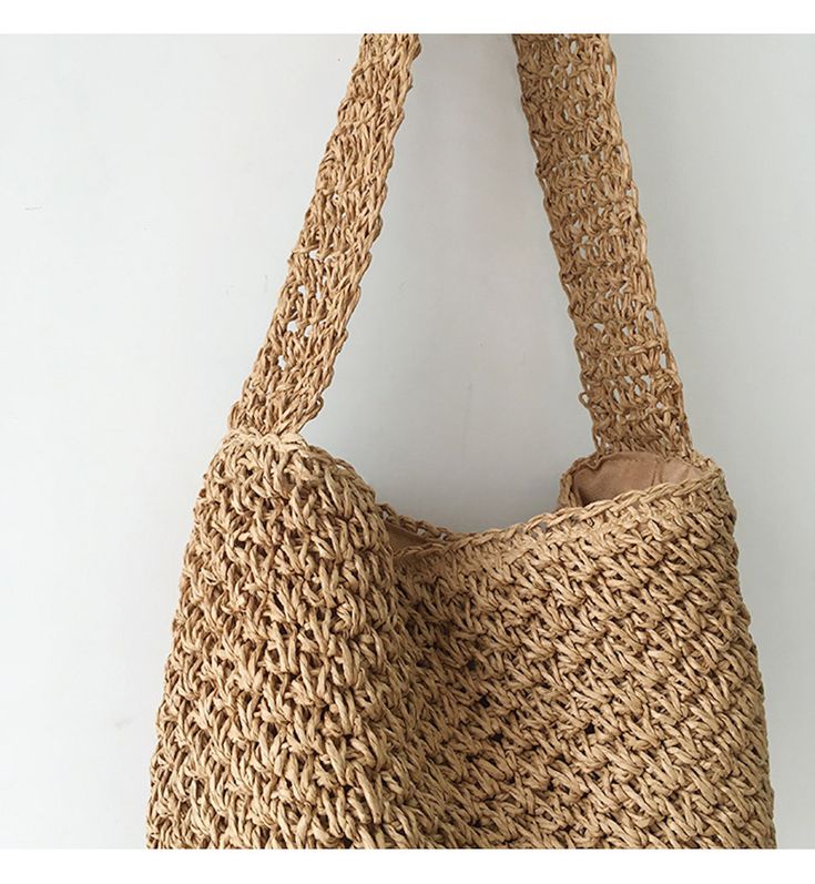 Casual Handheld Straw Bag Made Of Jute, Trendy Spring Straw Bag, Trendy Natural Fiber Straw Bag For Spring, Casual Jute Bucket Bag For Spring, Casual Spring Jute Bucket Bag, Trendy Everyday Straw Bag For Summer, Casual Summer Bucket Bag In Natural Fiber, Spring Beige Natural Fiber Shoulder Bag, Casual Jute Straw Handheld Bag