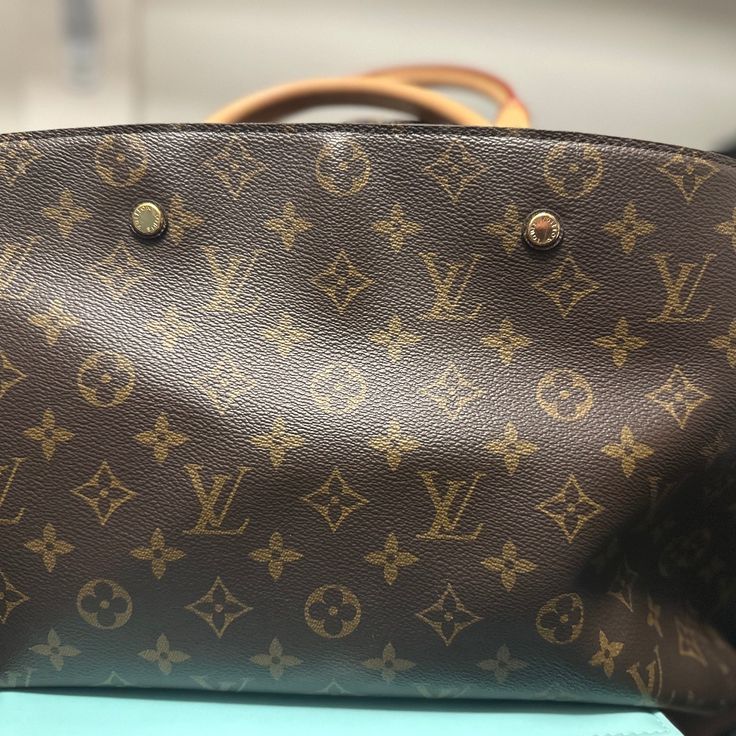 Reposhing This Item I Purchased From @Supremethriftca. Loved It, But Ready To Rotate For Something New. Questions? Leave A Comment Below! Bags Louis Vuitton, Louis Vuitton Bags, Womens Tote Bags, Leave A Comment, Louis Vuitton Bag, Something New, Louis Vuitton Monogram, Louis Vuitton, Monogram