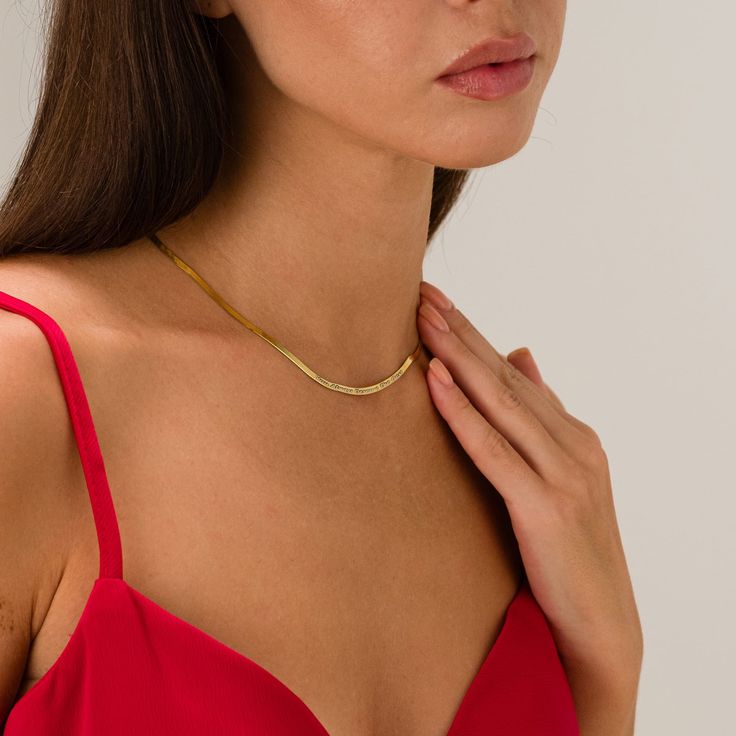 ✨ Our Italian Chain silver necklace represents the fusion of traditional craftsmanship and modern elegance. Each necklace is meticulously handcrafted by skilled artisans, making each       one unique. Its fine details and delicate craftsmanship turn this necklace into an accessory that will catch everyone's attention. 🌟 14K Gold Personalized Herringbone Necklace is a great gift for your lover, mother, newborn baby and children. It is one of the most preferred products among Mother's Day Gifts. Elegant 16 Inch Snake Chain Necklace, Elegant 16 Inch Snake Chain Jewelry, Minimalist Snake Chain Necklace For Formal Occasions, Delicate Chain Herringbone Necklace As Gift, Box Chain Necklaces For Jewelry Making, Minimalist Snake Chain Clavicle Necklace, Modern Herringbone Necklace With Delicate Chain, Modern Box Chain Necklace, Minimalist 16 Inch Yellow Gold Chain Necklace