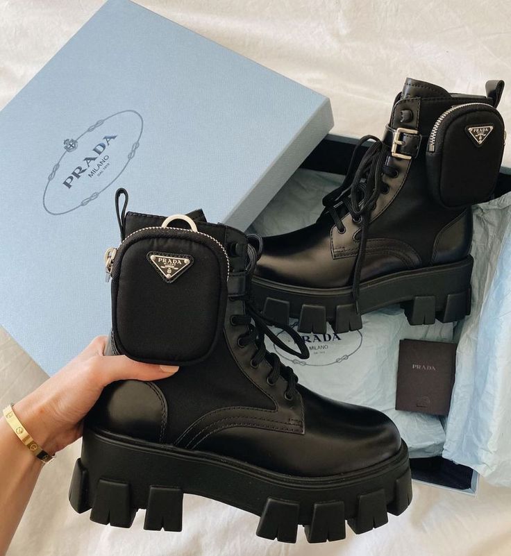 Amazing pair! @oriannevarsha #PRADA click link in Bio Prada Combat Boots, Prada Outfits, Prada Monolith, Boots Shoes Women, Womens Designer Boots, Bvlgari Bags, Prada Shoes, Dream Shoes, Designer Boots