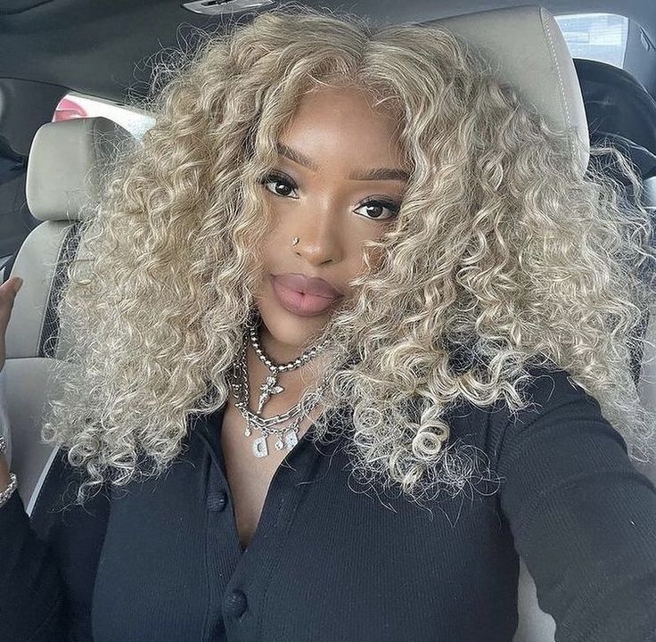 Platinum Blonde Balayage Black Women, Blonde Wavy Hair Black Women, Cool Blonde Black Women, White Blonde Hair Black Women, 613 Curly Wig Black Women, Ash Blonde Hair Natural, Curly 613 Wig, Blond Hair On Black Women, Blonde Curly Hair Aesthetic