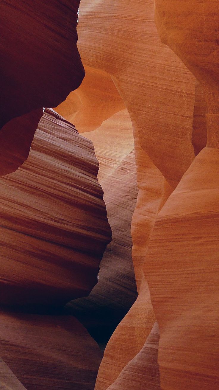 an image of the inside of a canyon