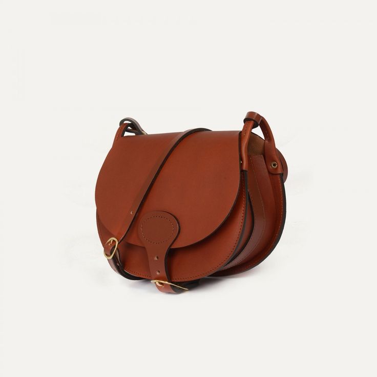 Diane M Gibecière bag - Rust I Women bag Classic Saddle Shoulder Bag For Daily Use, Classic Cognac Saddle Shoulder Bag, Classic Saddle Shoulder Bag With Leather Handles, Elegant Saddle Bags With Leather Handles, Classic Cognac Shoulder Bag For Errands, Classic Leather Crossbody Saddle Bag, Classic Top Handle Satchel For Errands, Classic Crossbody Saddle Bag With Leather Handles, Modern Saddle Bags For Everyday Use