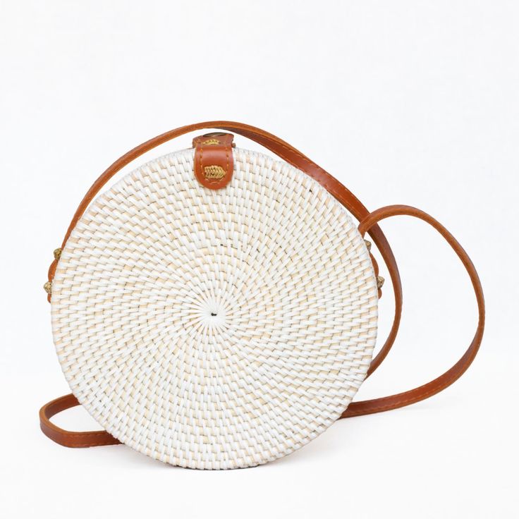 The Ata Bali is the must-have crossbody bag for all of your warm-weather events - from vacations to beach days. Keep your belongings secure with the Snap closure and the beautiful fabric-lined interior. Wipe Clean / Rattan July Birthstone Jewelry, August Birthstone Jewelry, Artisan Gift, Zodiac Jewelry, Gifts For New Mums, Jewelry Ring Box, Pearl Jewellery Earrings, August Birth Stone, Evil Eye Jewelry