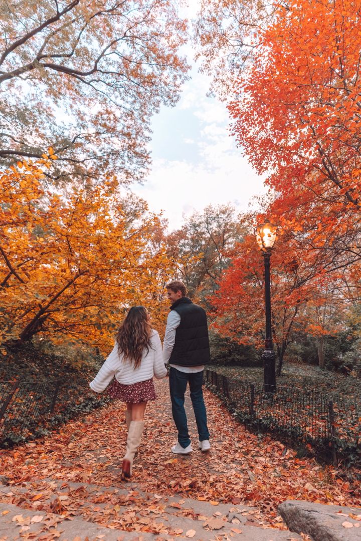 Fall couples photo shoot Fall Couple Photography, Fall Couple Pictures, Pumpkin Patch Photoshoot, Fall Couple Photos, Pumpkin Patch Pictures, Fall Photo Shoot Outfits, Fall Couple, Fall Engagement Pictures, Fall Shoot