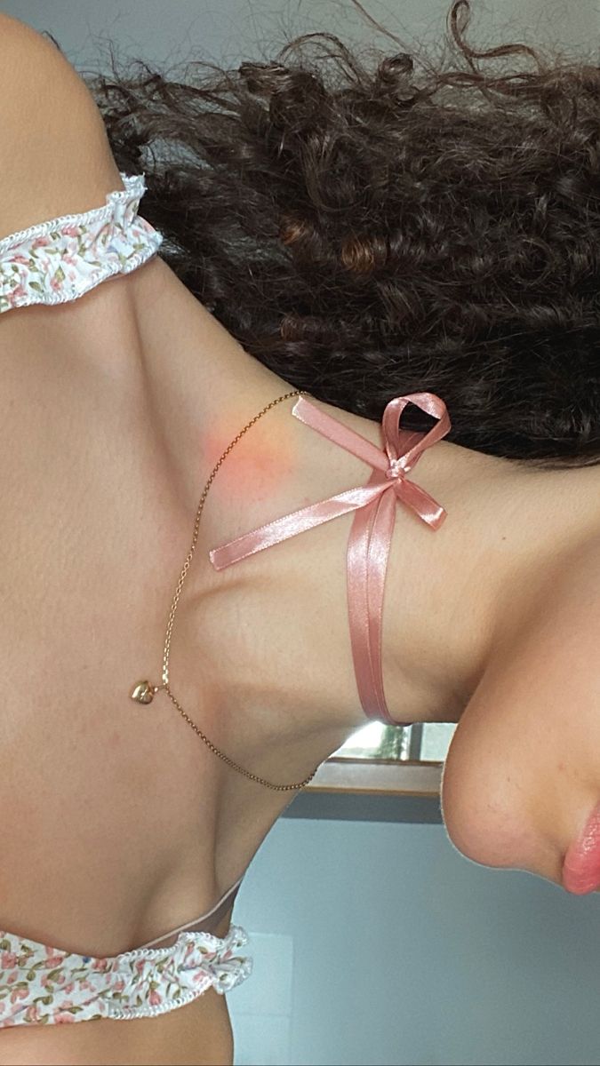 Coquette aesthetic pink bow necklace Bow Necklace, Girly Jewelry, Jewelry Inspo, Just Girl Things, Pretty Jewellery, Girly Girl, Cute Jewelry, Girly Things, Outfit Inspirationen