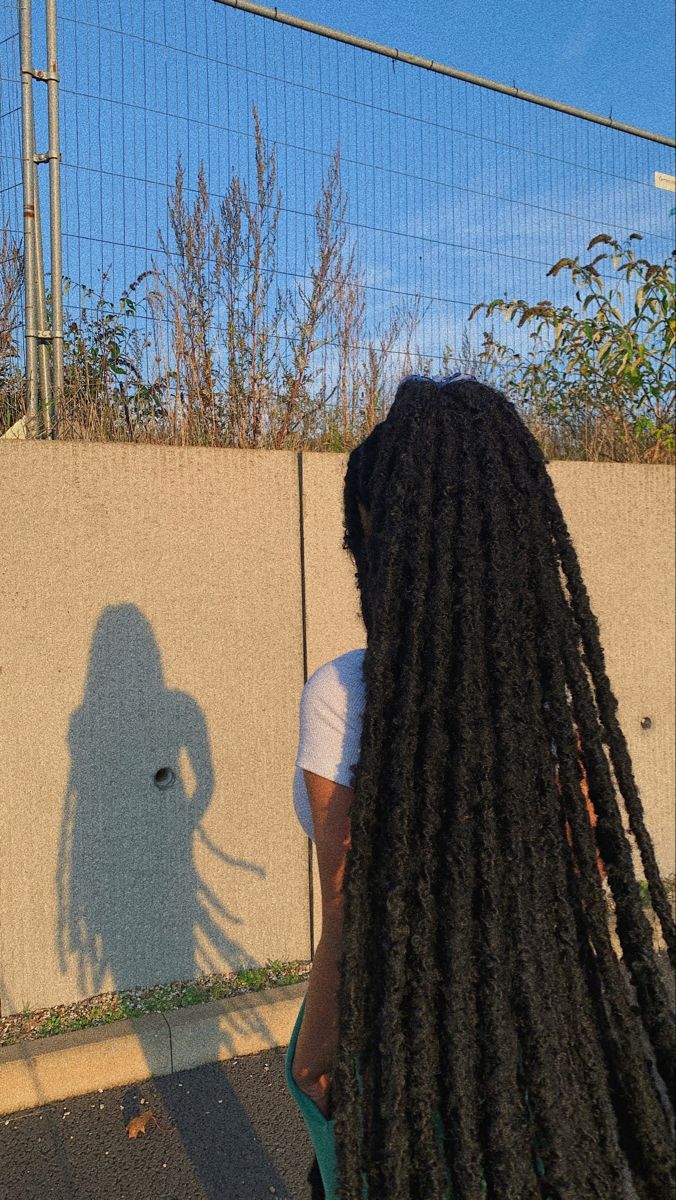 Big Faux Locs With Marley Hair, Long Thick Butterfly Locs, Ankle Length Butterfly Locs, Ways To Style Long Butterfly Locs, Ankle Length Faux Locs, Brown Butterfly Locs Long, Butterfly Locs Large, How To Style Butterfly Locs Long, Long Butterfly Locs Hairstyle Ideas