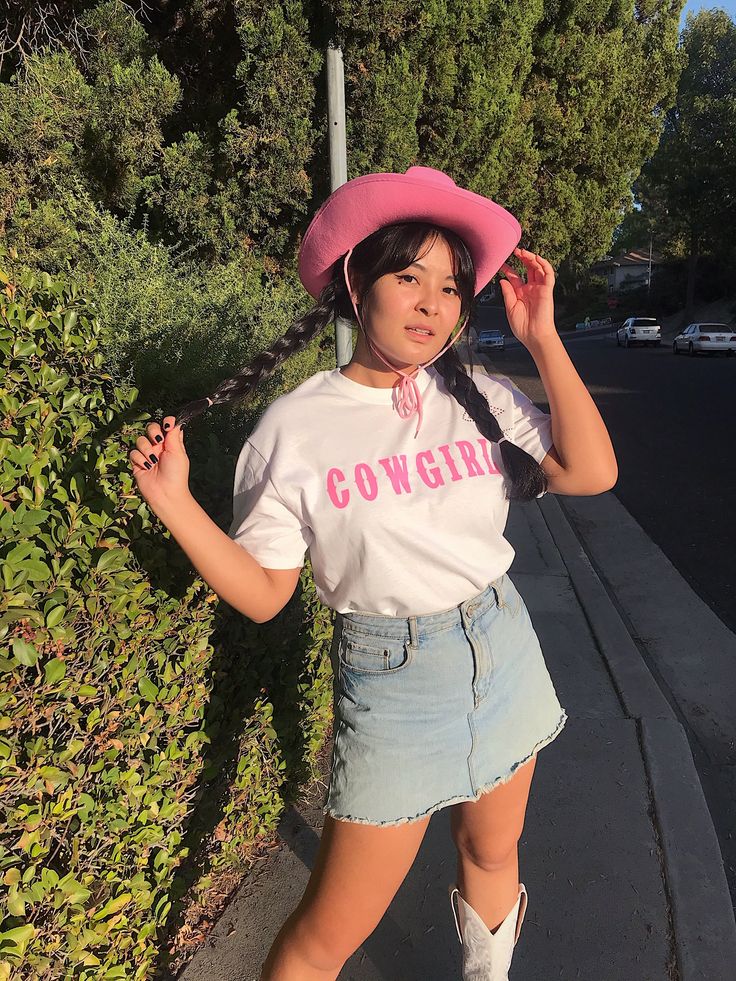 "-100% Soft Cotton Material -Design on Unisex Gildan Tee -Made with pink vinyl print -Front: \"COWGIRL\" -Back: \"Save A Horse. Ride A Cowgirl.\" Free \"Save a Horse. Ride a Cowgirl\" sticker with every order!" Cowgirl Outfit, Pink Vinyl, Beth Moore, Vinyl Print, Cowgirl Outfits, Pink Tshirt, A Horse, Material Design, Basic Tees