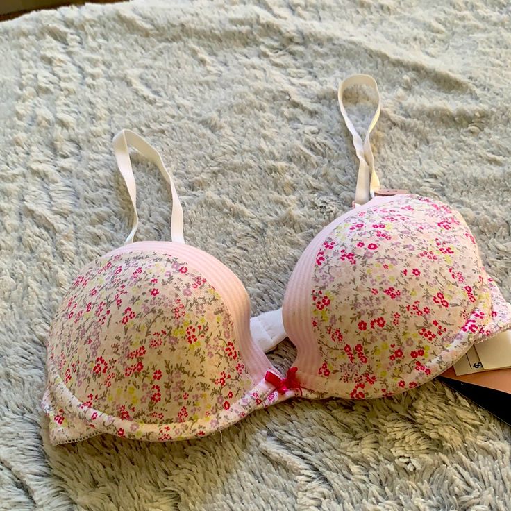 Floral Push Up Cute Bra Feminine Beige Bra For Spring, Spring Floral Print Multicolor Bra, Spring Feminine Bra With Floral Print, Feminine Spring Bra With Floral Print, Feminine Floral Print Bra For Spring, Feminine Spring Floral Print Bra, Spring Feminine Floral Print Bra, Bras Cute, Floral Bras