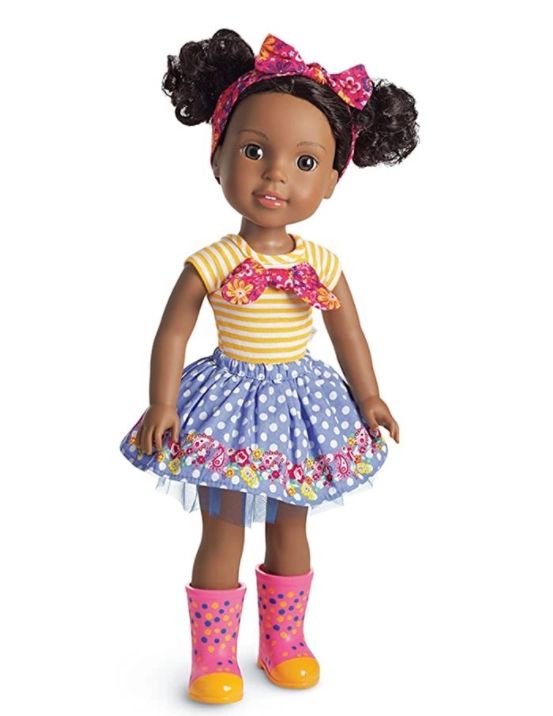 Light Blue Skirts, American Girl Wellie Wishers, Куклы American Girl, Wellie Wishers Dolls, All American Girl, Wellie Wishers, Black Curly Hair, Girl Online, Black Doll