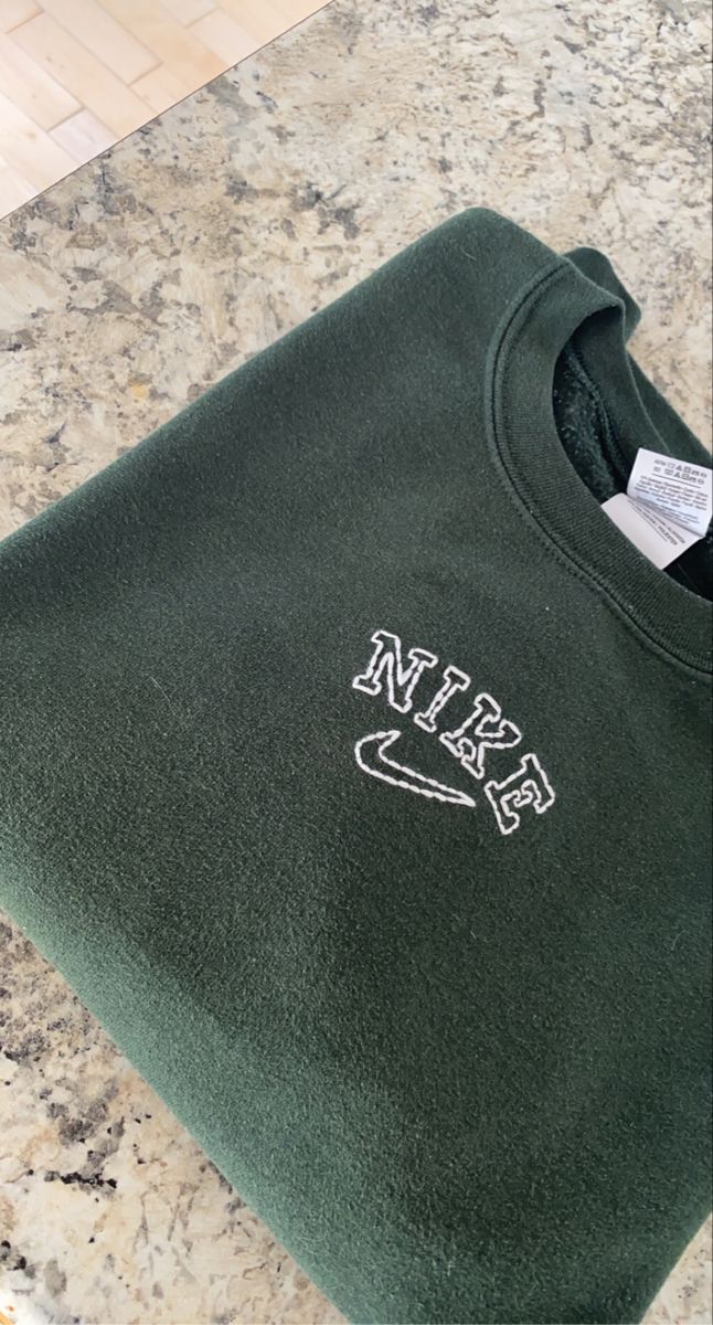 Embroidered Green Sweatshirt, Nike Embroidered Hoodies, Green Embroidered Sweatshirt, Diy Nike Embroidered Sweatshirt, Embrodered Nike, Simple Hoodie Embroidery, Nike Crew Neck Sweatshirt, Embroidered Nike Hoodie, Nike Hoodie Embroidery