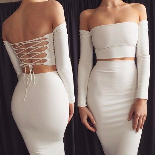 14 Vestidos sexys y embarrados que me dan justo en la gordura 😂 White Prom Dress, Night Out Outfit, Evening Gowns Formal, Outfit Goals, Bodycon Mini Dress, Simple Outfits, Look Fashion, Two Pieces, Cute Dresses