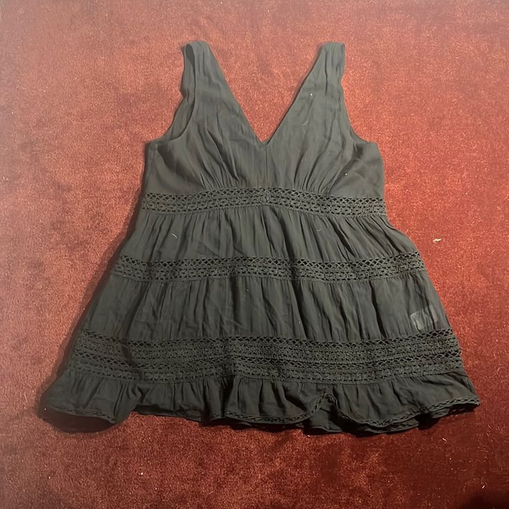 Brand New, Never Worn. Size M Does Not Have Stretch. Black Sleeveless Summer Top, Casual Tank Vest For Night Out, Black Sleeveless Summer Vest, Black Camisole Vest For Summer, Summer Sleeveless Tank Top For Night Out, Summer Crop Top For Night Out, Casual Vest Top For Night Out, Black Casual Summer Vest, Casual Black Summer Vest