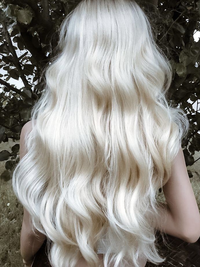 Long White Blonde Hair Aesthetic, Long Wavy Platinum Blonde Hair, Long Platinum Blonde Hair Aesthetic, Very Long White Hair, Pale Blonde Hair Aesthetic, White Hair Girl Aesthetic, Targaryen Hair Aesthetic, Icy White Blonde Hair, Rhaella Targaryen