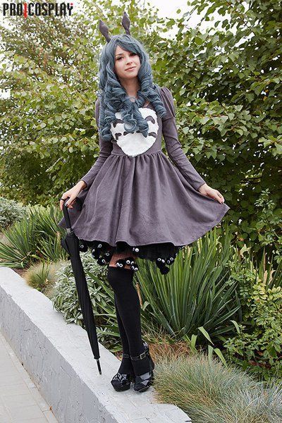 Totoro cosplay More Totoro Outfit, Totoro Cosplay, Totoro Costume, Ghibli Cosplay, Cute Totoro, Cosplay Cute, Kawaii Cosplay, Cosplay Tutorial, Casual Cosplay